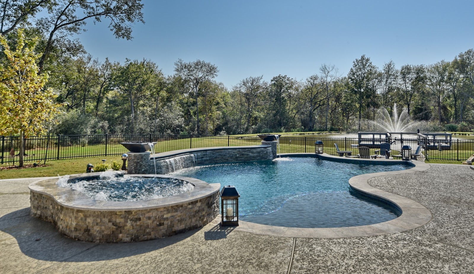 Modern Saltwater Pool with Spa